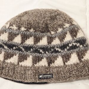 Everest Designs Brown Knit Beanie 100% Wool